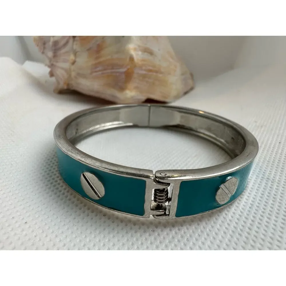 Vintage Y2K Women's Silvertone Turquoise Blue Hinge Screw Bracelet Size 7.5